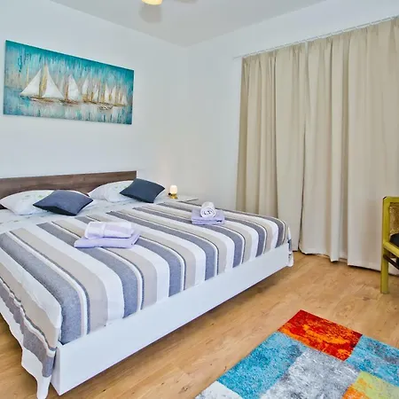 Sweet Dreams Guest house 3*