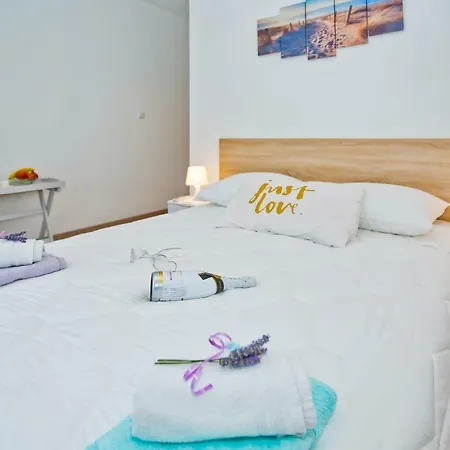 Sweet Dreams Konukevi 3*